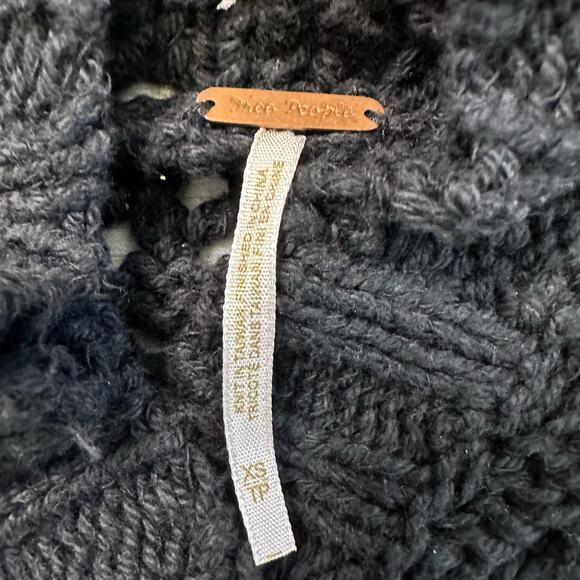 Free People Open Knit Cardigan Black Sweater Button Up XS Hooded WMNs Sheer SS - Picture 4 of 7